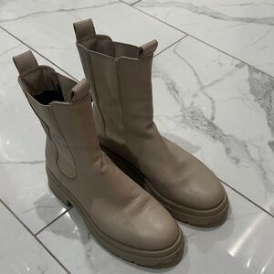 Marco Polo Women's Tan Leather Boots Chelsea 9.5 / 40